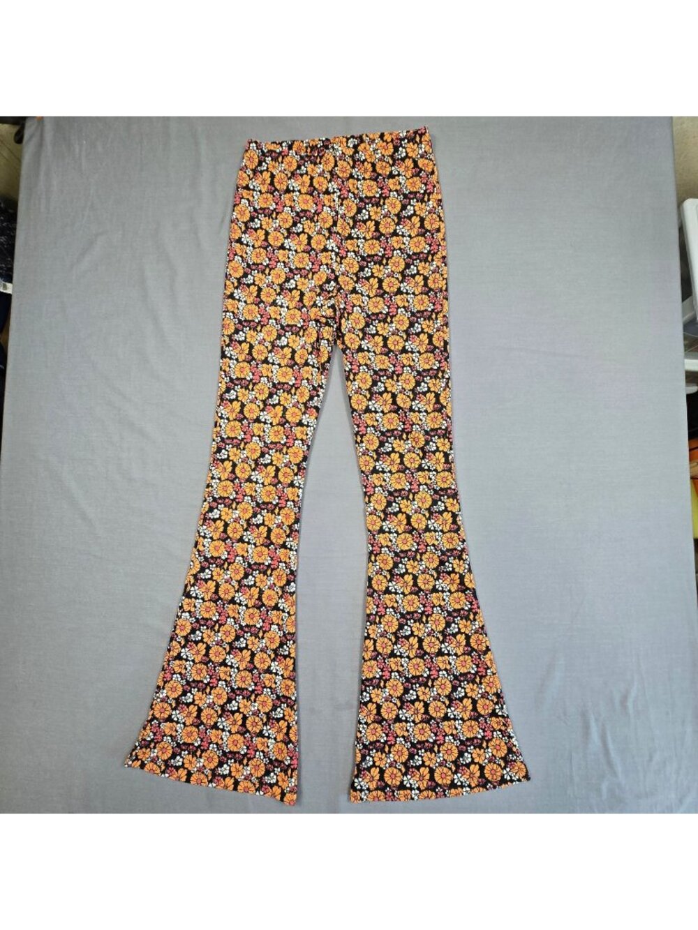 Topshop Size 6 Small Bell Bottom Flare Pants Black Floral Hippie Boho Festival